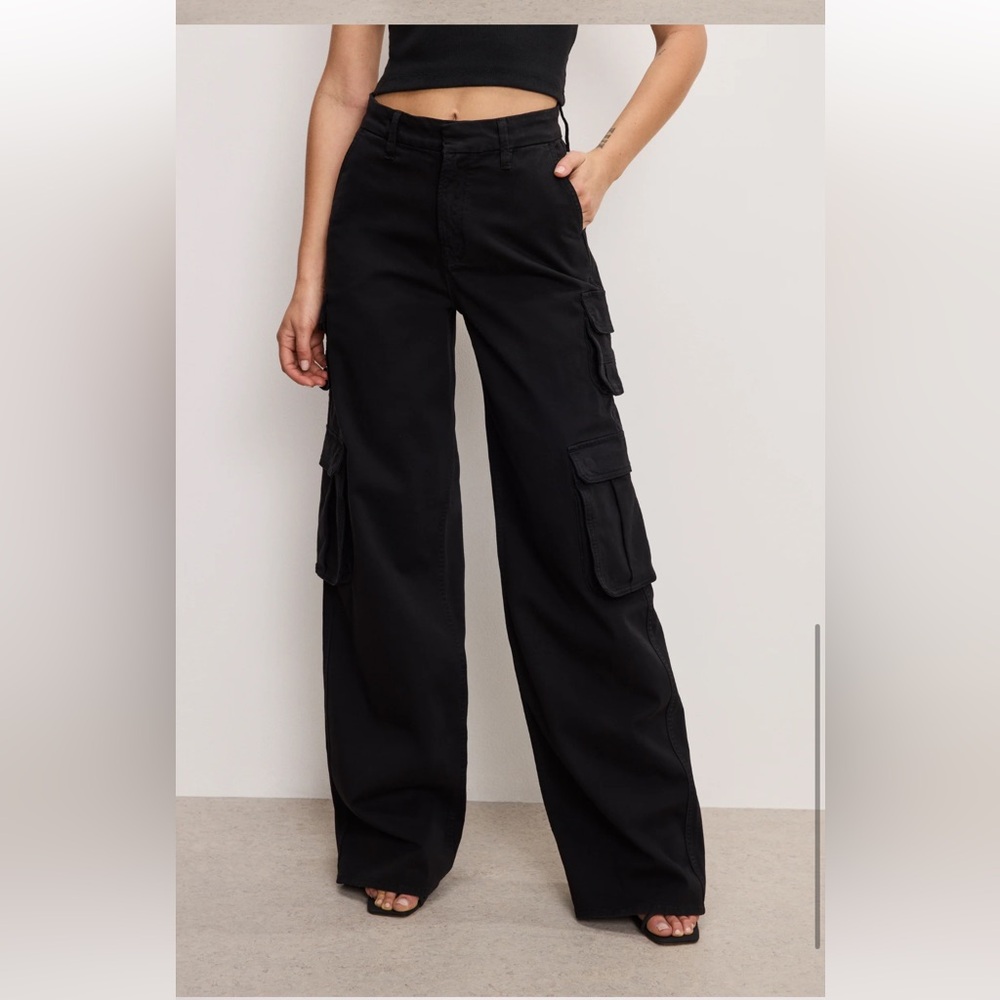 Good American “Good Skate Twill” Cargo Pants Black size 16
